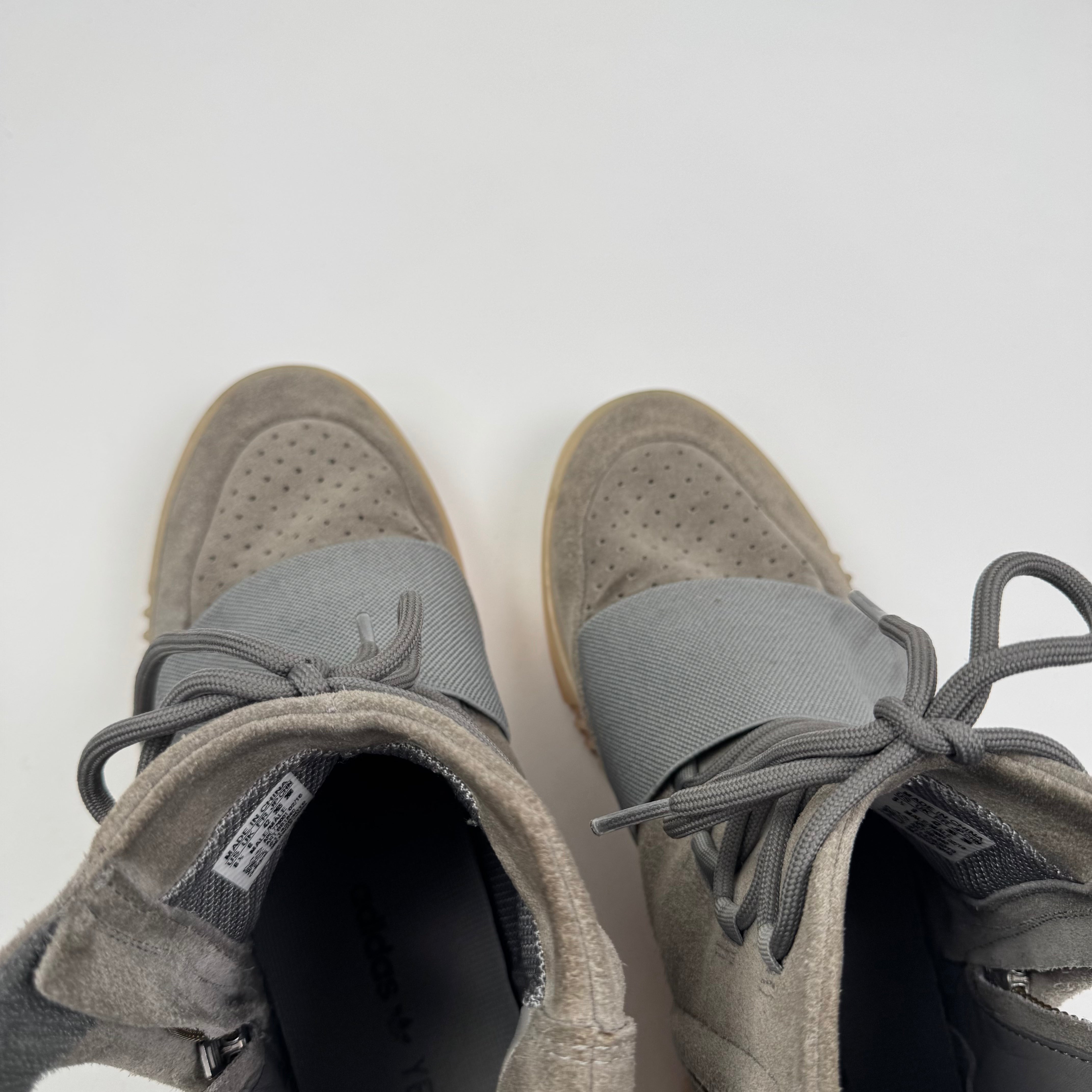 Yeezy 750 Gum Sole Size 42